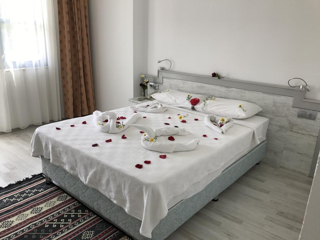 Aymes Hotel Фетхіє Екстер'єр фото